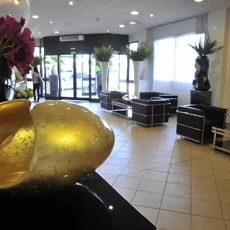 Tulip Hotel