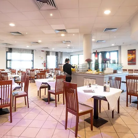 Hotel Tulip 3*
